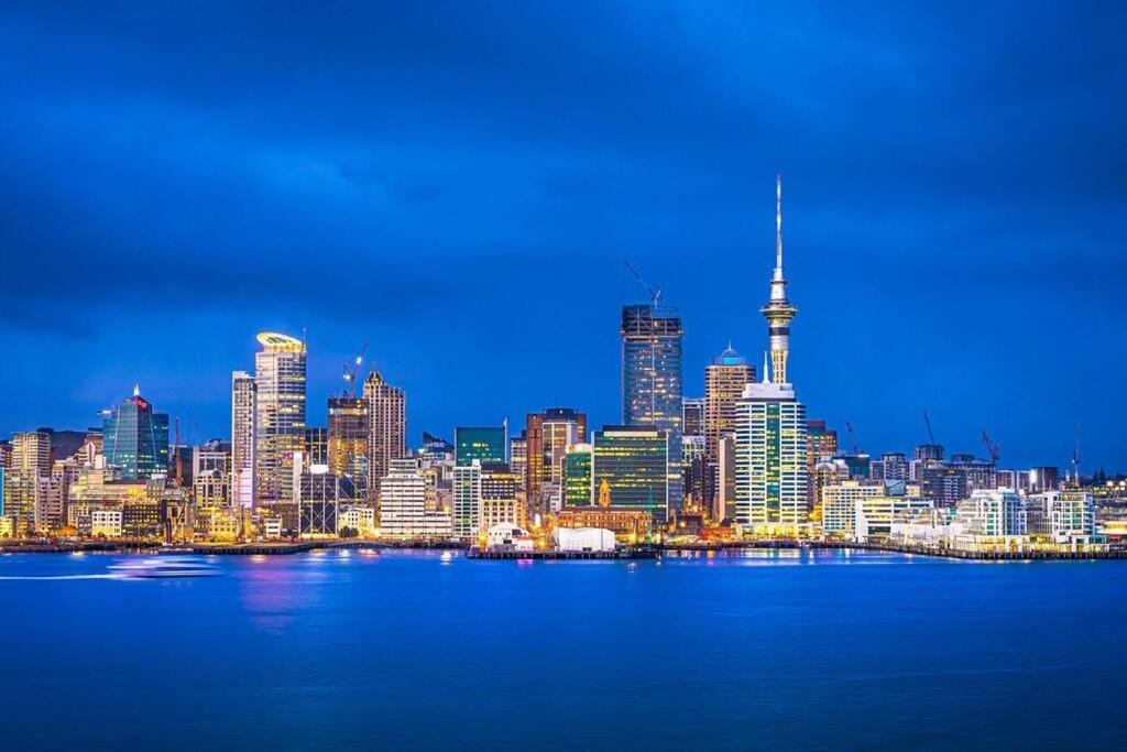 Luxury Waterfront Nest Above Viaduct Harbour Apartment Auckland Exterior photo