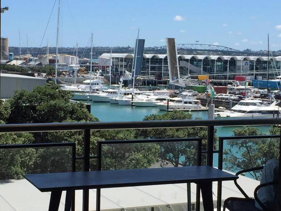 Luxury Waterfront Nest Above Viaduct Harbour Apartment Auckland Exterior photo